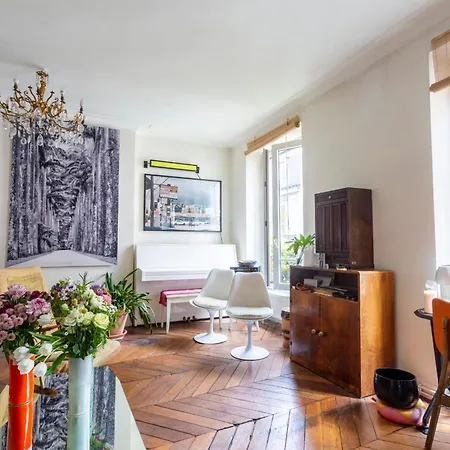 Apartament Ray Charles' Nest 10 *